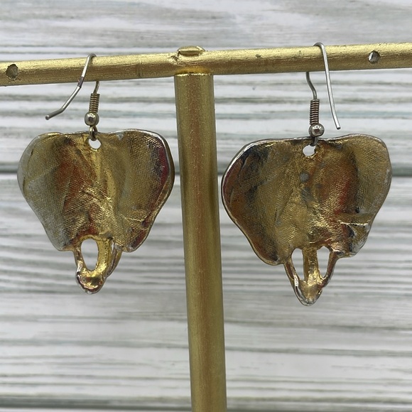 Handmade Oxidized Gold Elephant Earrings - Picture 9 of 11